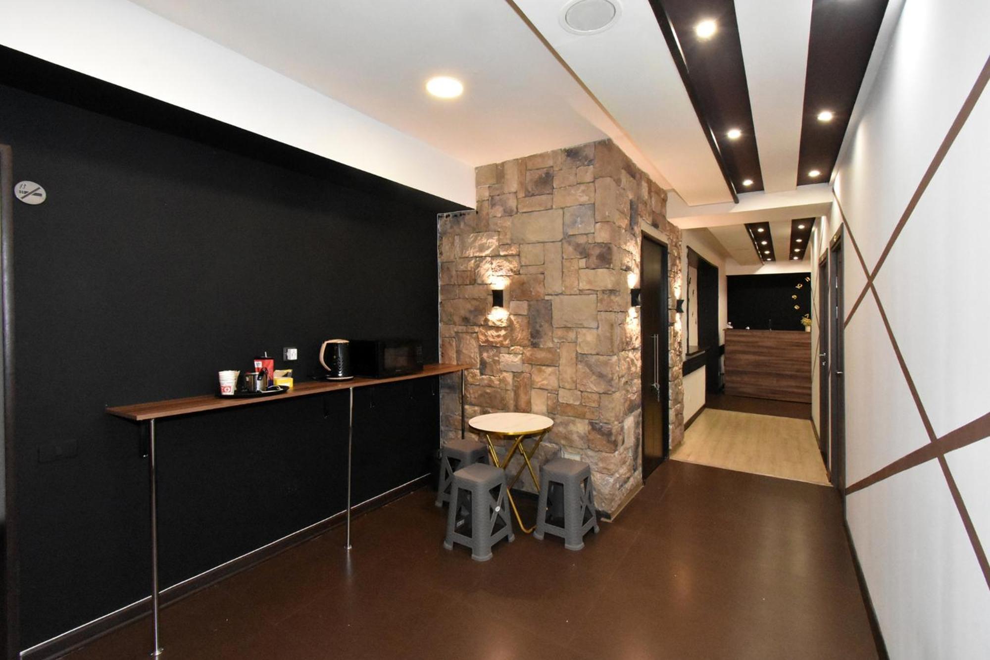Luna Guest House Γιερεβάν Εξωτερικό φωτογραφία